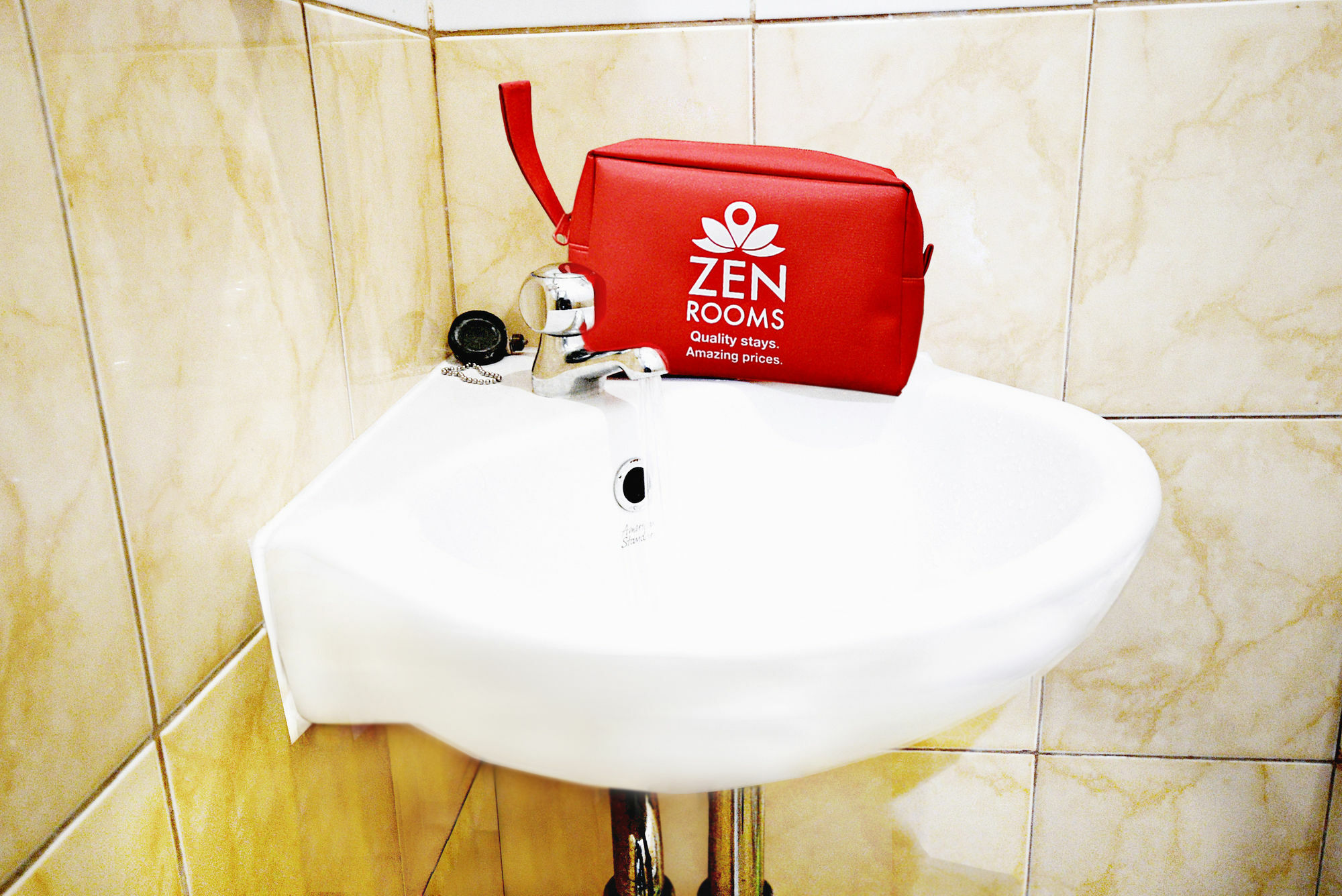 Zen Rooms Cideng Barat Jacarta Exterior foto